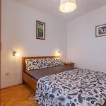 Apartment With Parking Space - 14153 Rovinj
