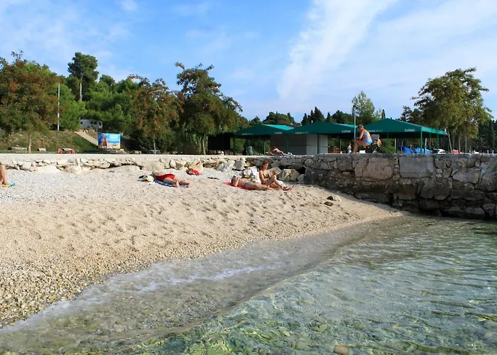 With Parking Space - 14153 Appartement Rovinj