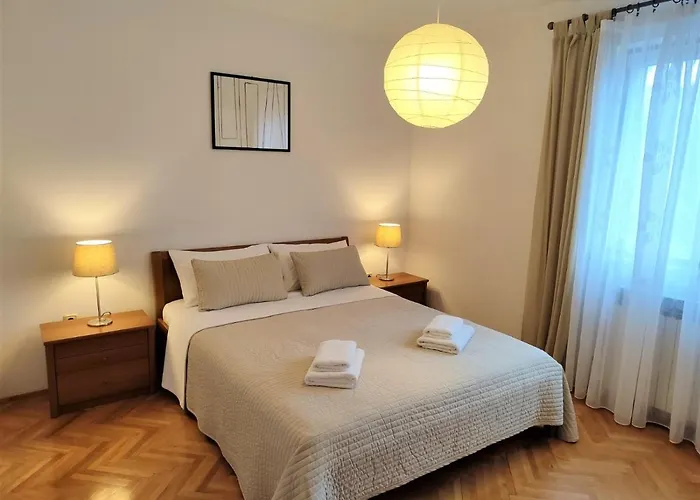 Appartement With Parking Space - 14153