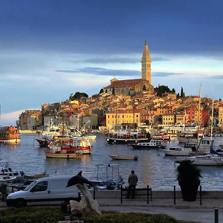 With A Parking Space - 14153 Apartment Rovinj