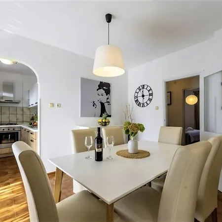 With A Parking Space - 14153 Apartment *